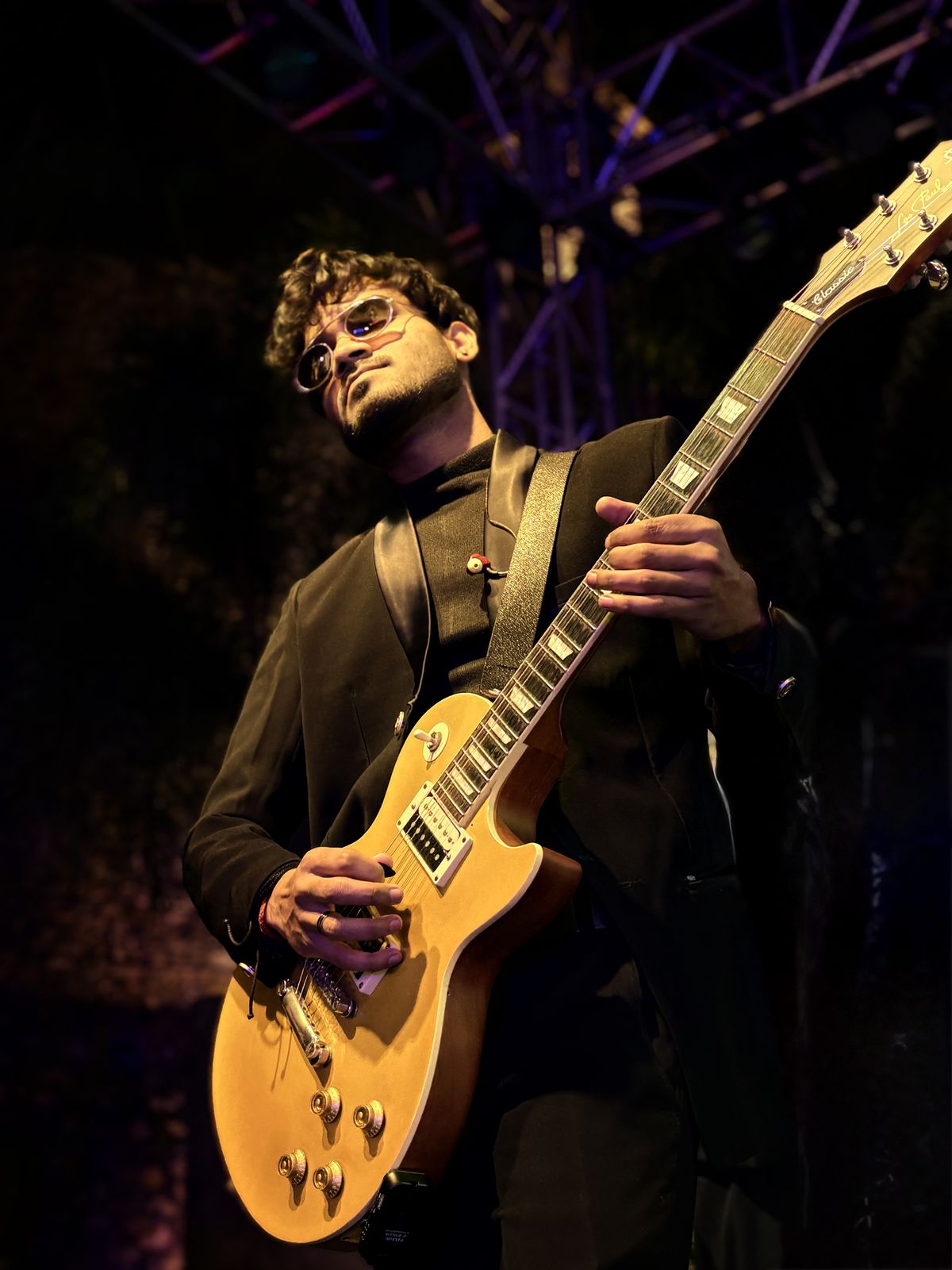 Sumit Kumar, guitar mentor